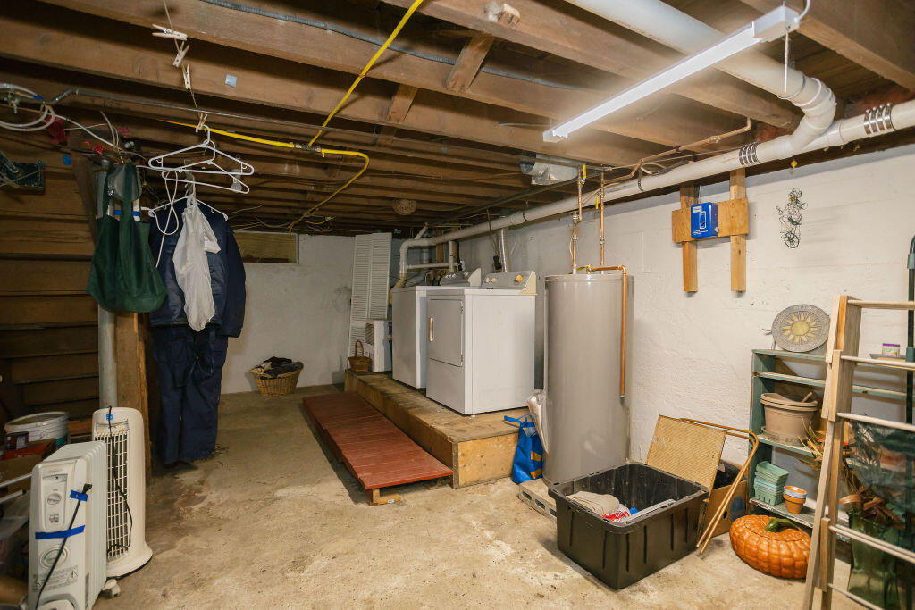 140 Maple Avenue Farmington ME 04938