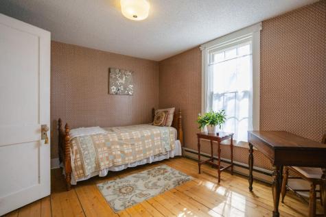 140 Maple Avenue Farmington ME 04938