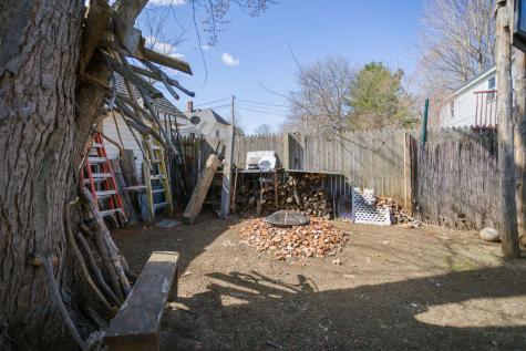 140 Maple Avenue Farmington ME 04938