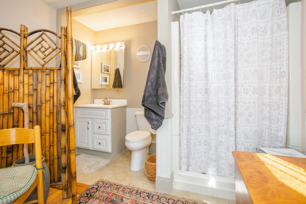 140 Maple Avenue Farmington ME 04938