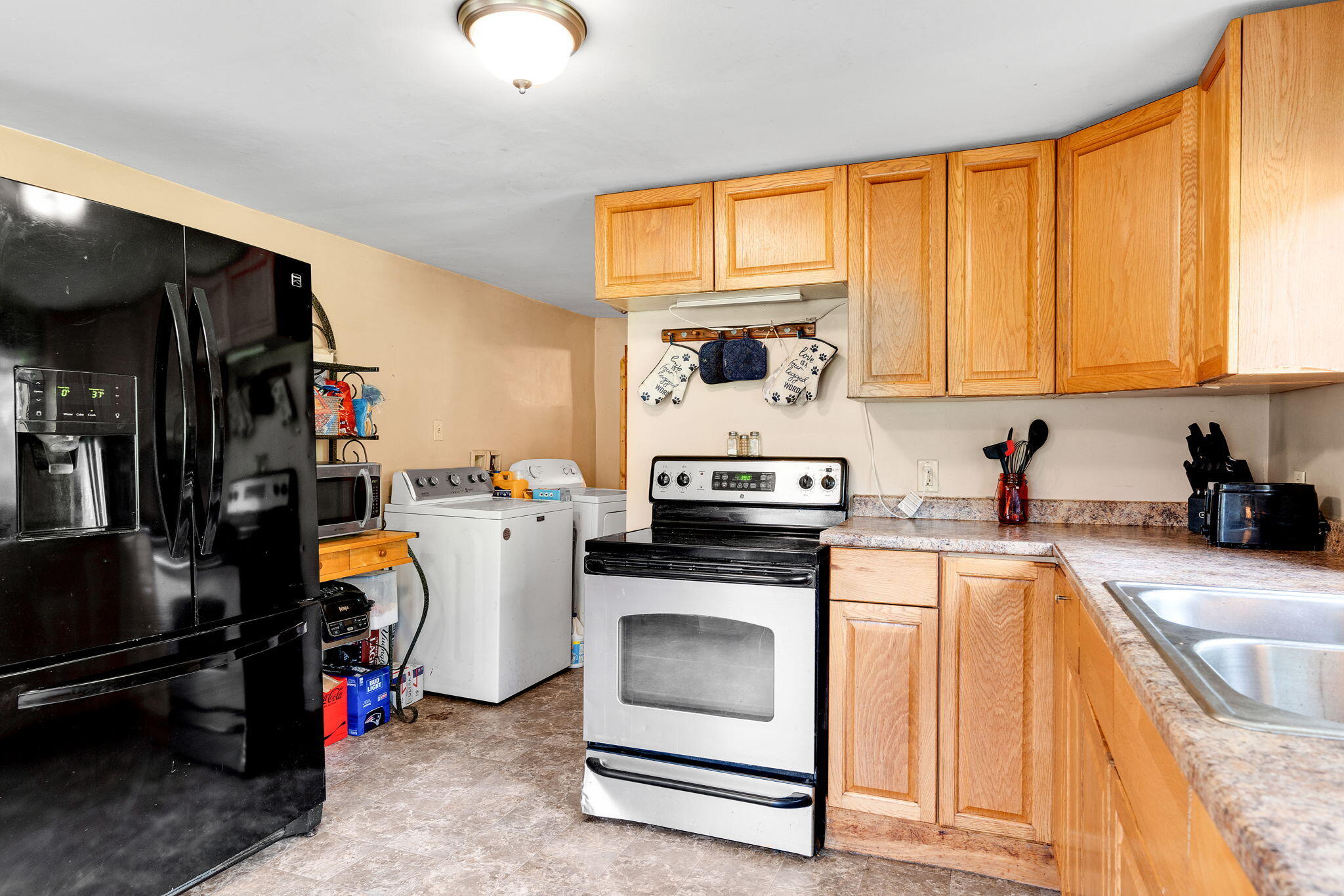 516 Troy Road Detroit ME 04929