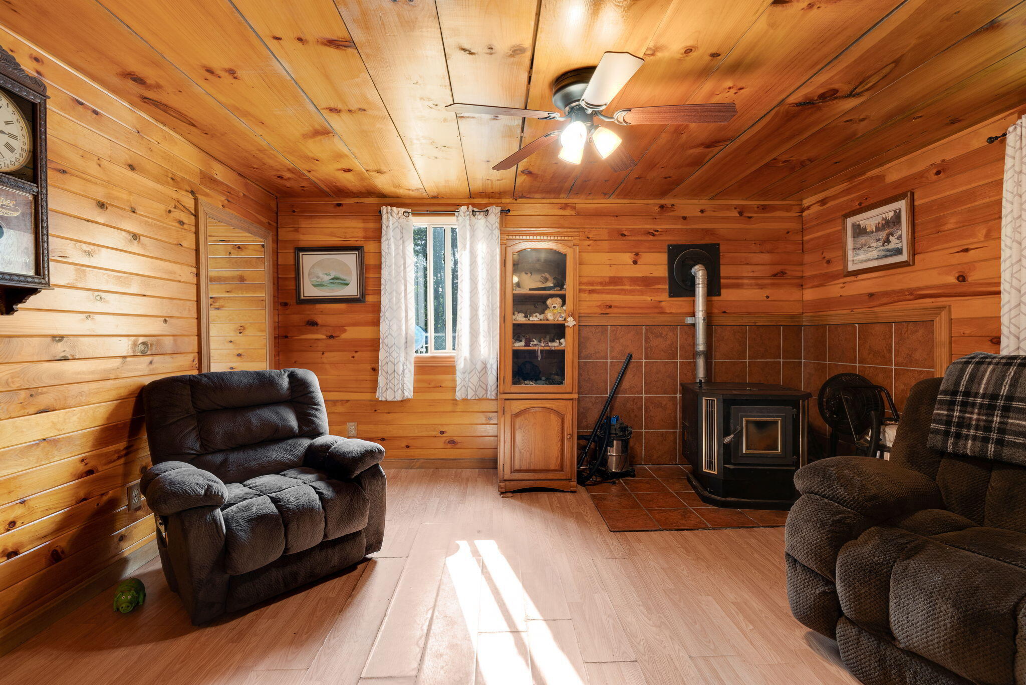 516 Troy Road Detroit ME 04929