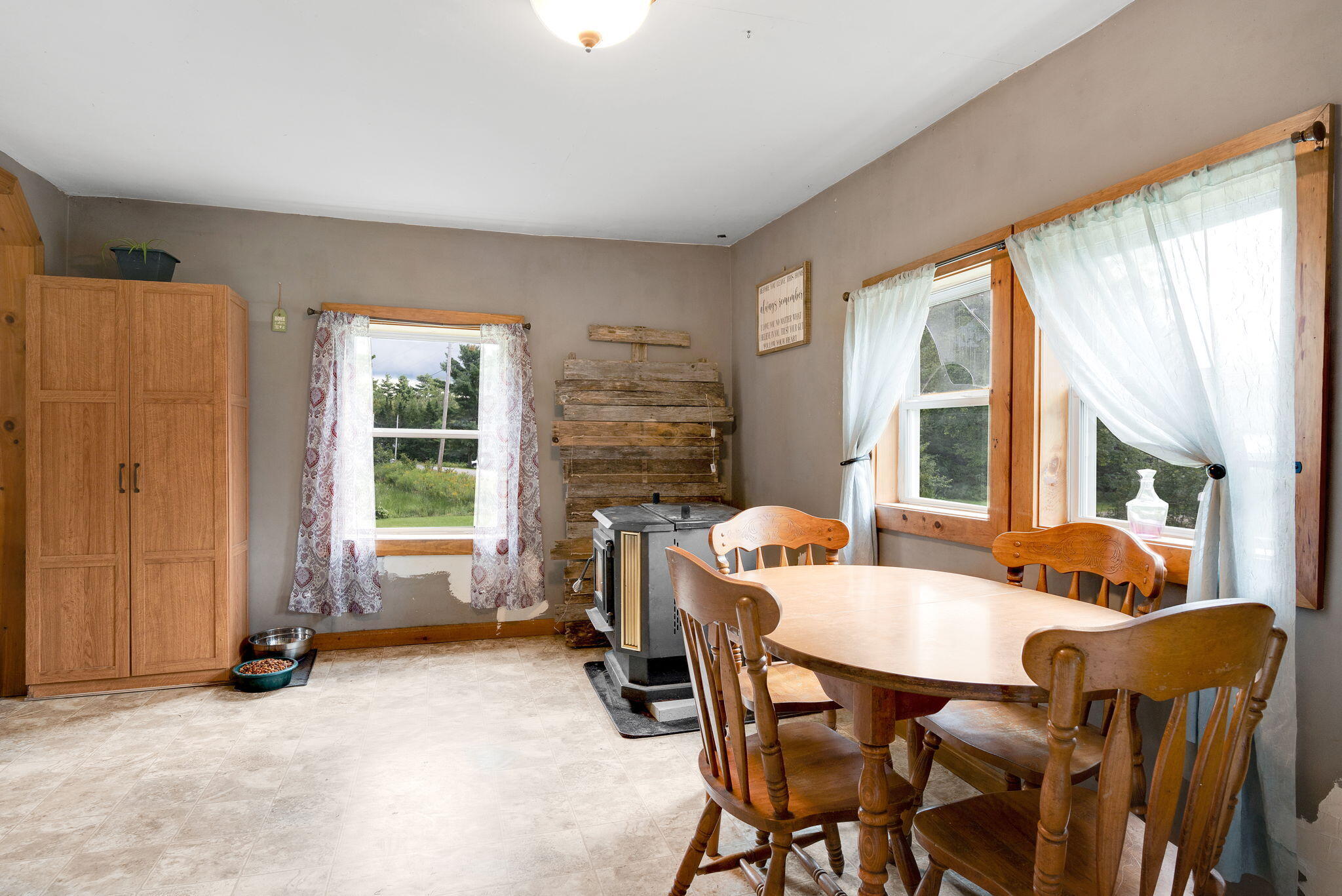 516 Troy Road Detroit ME 04929