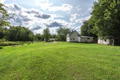 516 Troy Road Detroit ME 04929