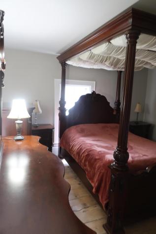 226 Pond Road Manchester ME 04351