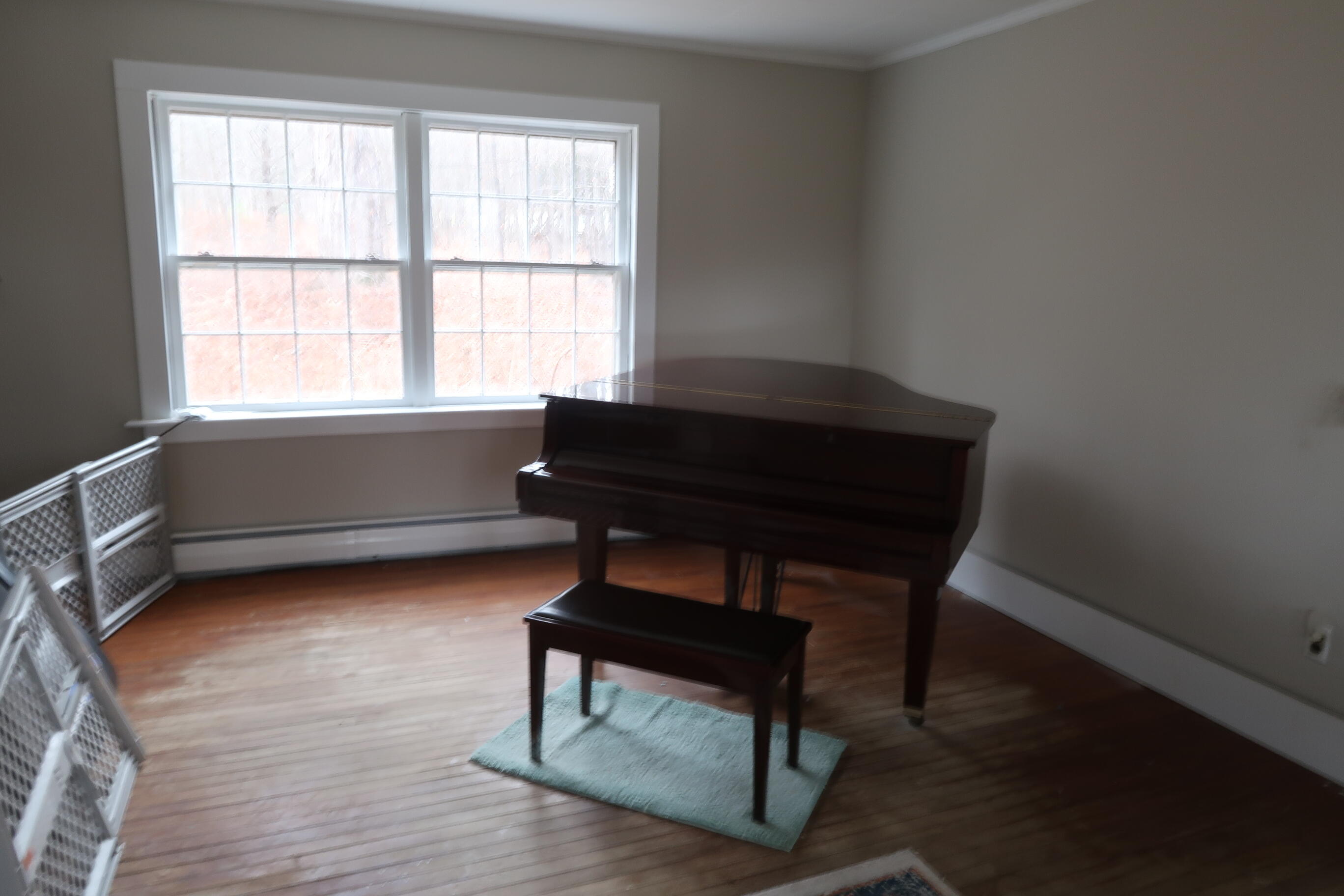 226 Pond Road Manchester ME 04351