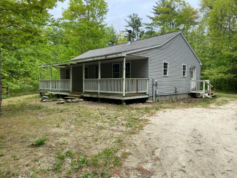 24 Eggert Way Naples ME 04055