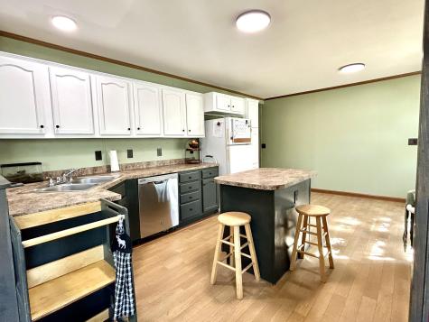 1276 Airline Road Clifton ME 04428