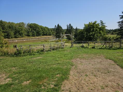 393 Us-1 Dennysville ME 04628