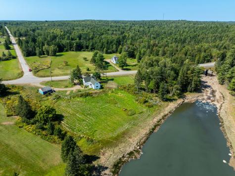 393 Us-1 Dennysville ME 04628