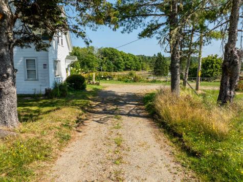 393 Us-1 Dennysville ME 04628