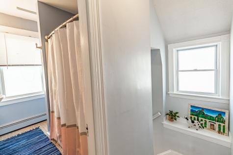 377 College Street Lewiston ME 04240