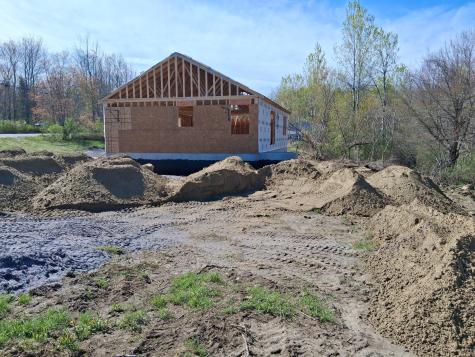 1124 Post Road Bowdoinham ME 04008