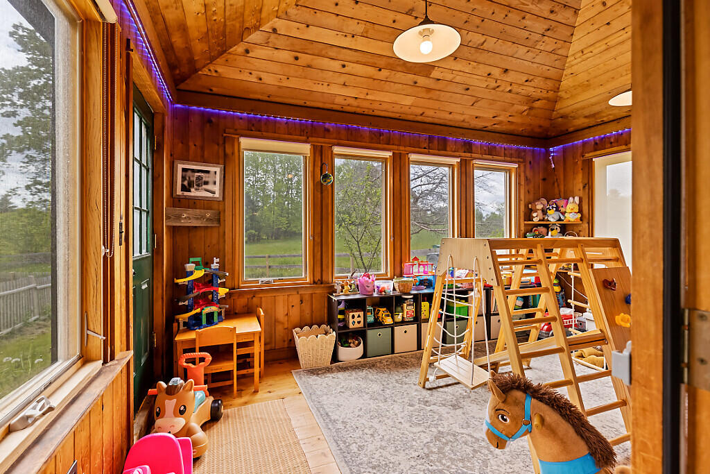 375 Priest Hill Road Vassalboro ME 04989