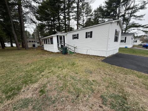 21 Larry Lane Brunswick ME 04011