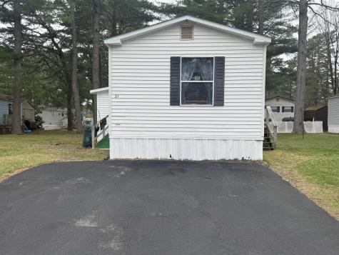 21 Larry Lane Brunswick ME 04011