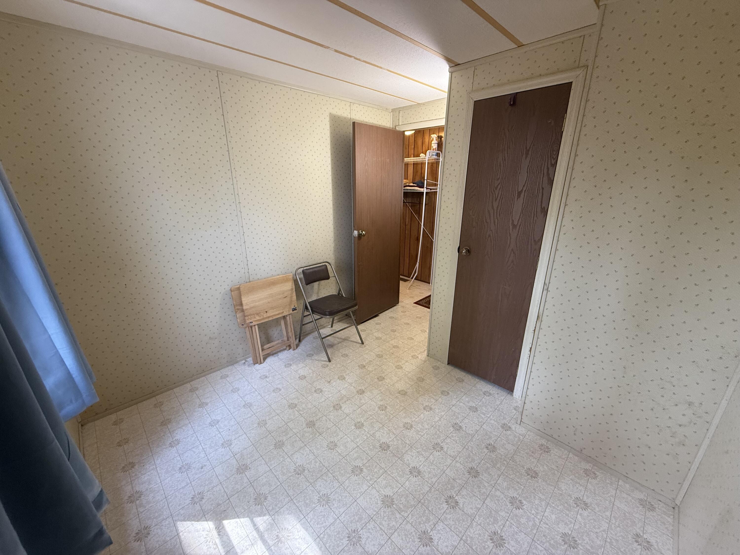 21 Larry Lane Brunswick ME 04011