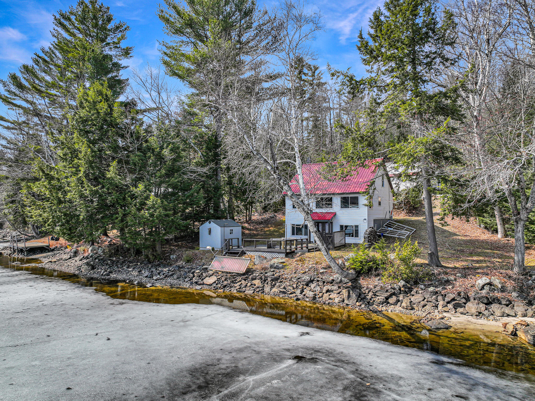 28 Waters Edge Hartford ME 04220