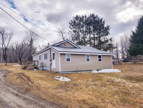 527 Essex Street Dover-foxcroft ME 04426