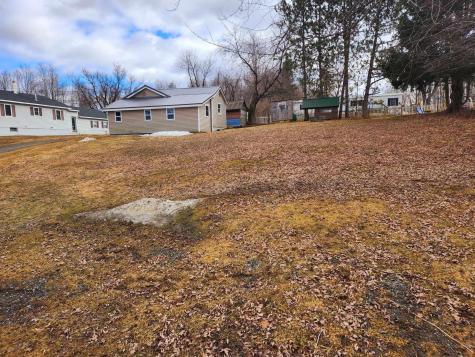 527 Essex Street Dover-foxcroft ME 04426