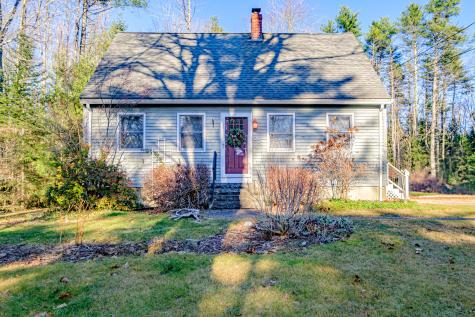 27 Trails End Lane Freeport ME 04032