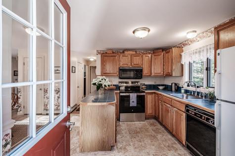 27 Trails End Lane Freeport ME 04032