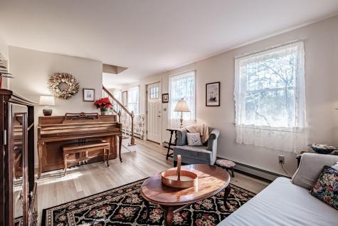 27 Trails End Lane Freeport ME 04032