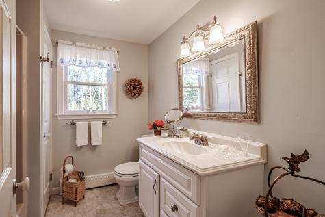 27 Trails End Lane Freeport ME 04032