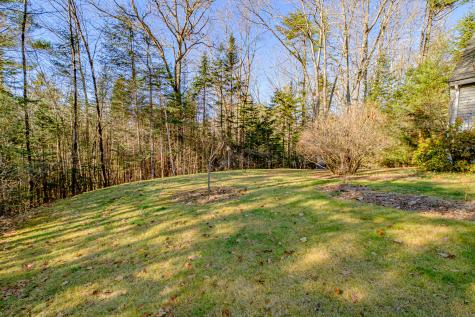 27 Trails End Lane Freeport ME 04032