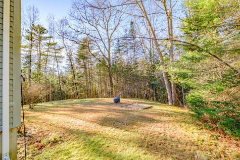 27 Trails End Lane Freeport ME 04032