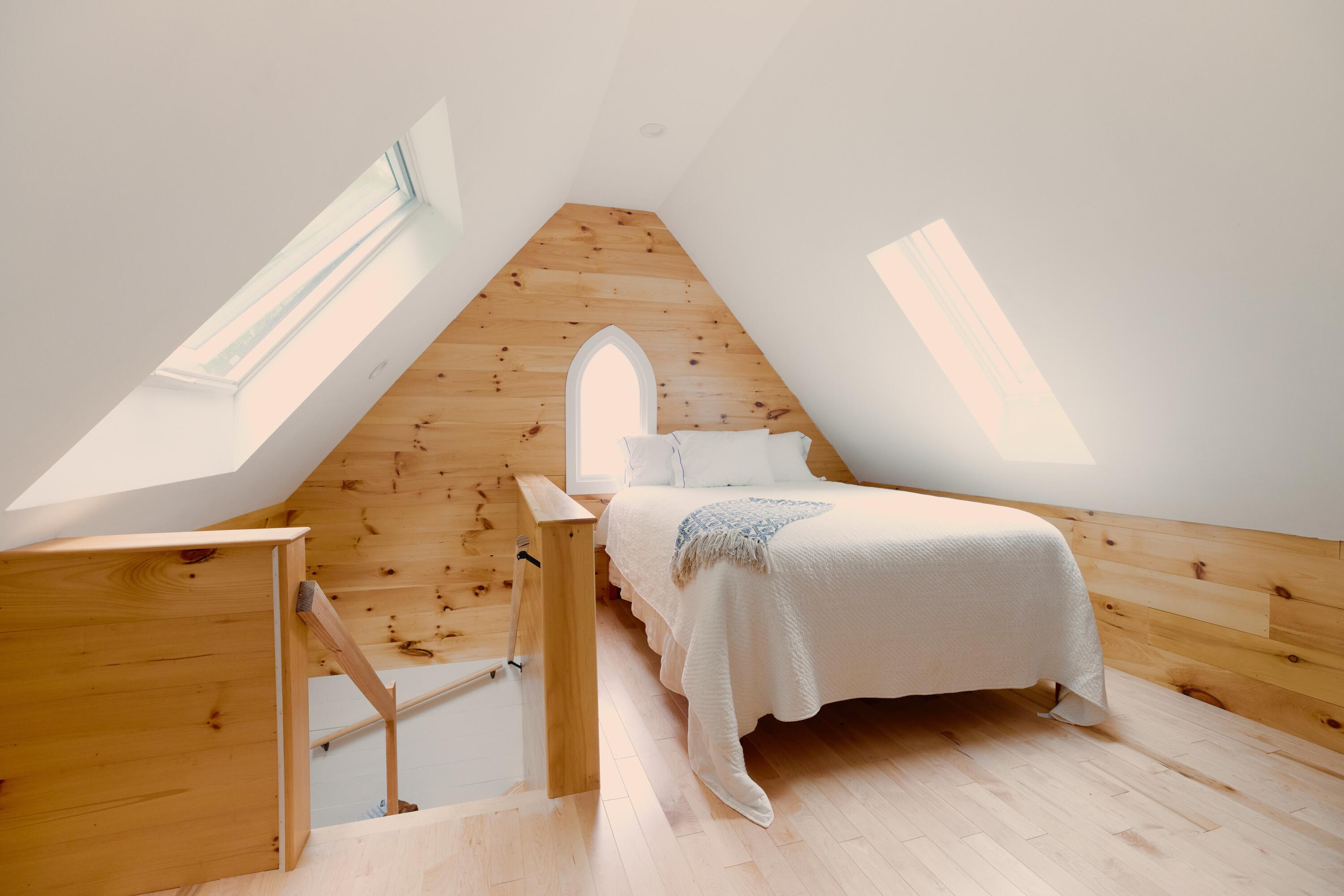 92 Main Street North Haven ME 04853