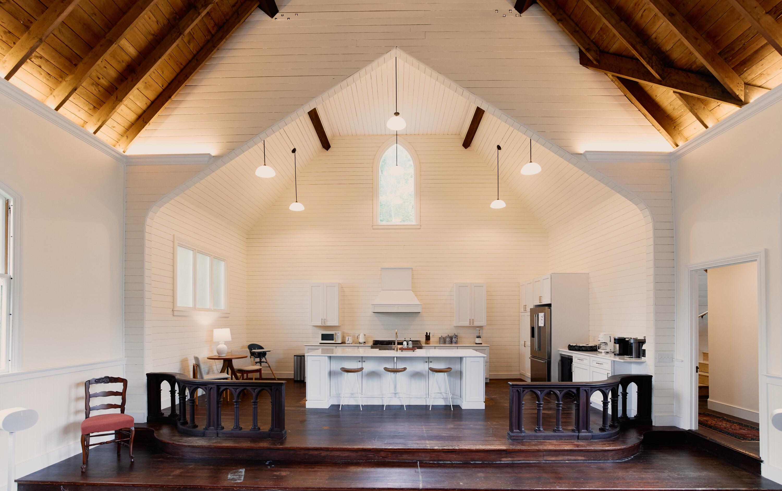 92 Main Street North Haven ME 04853