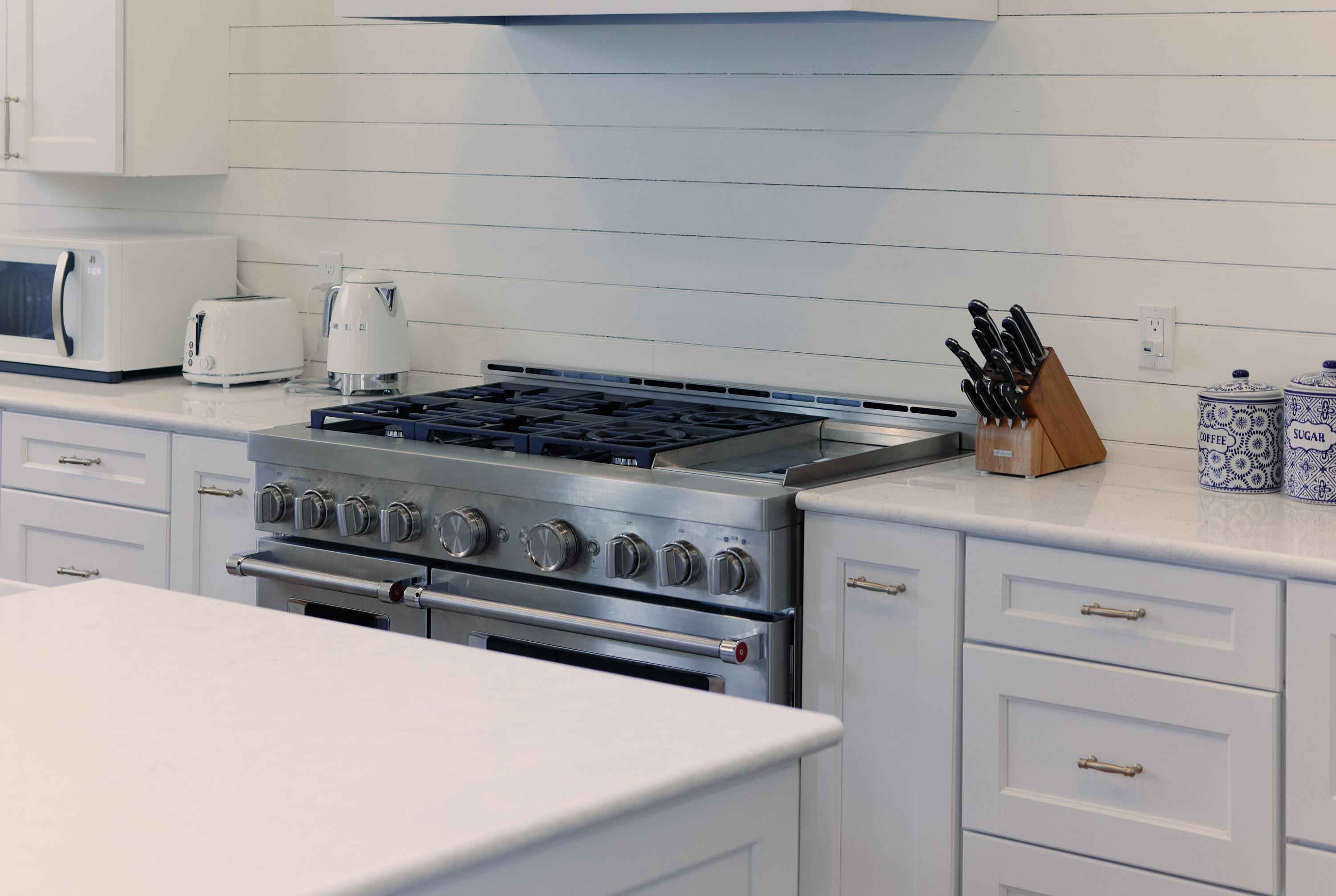 92 Main Street North Haven ME 04853