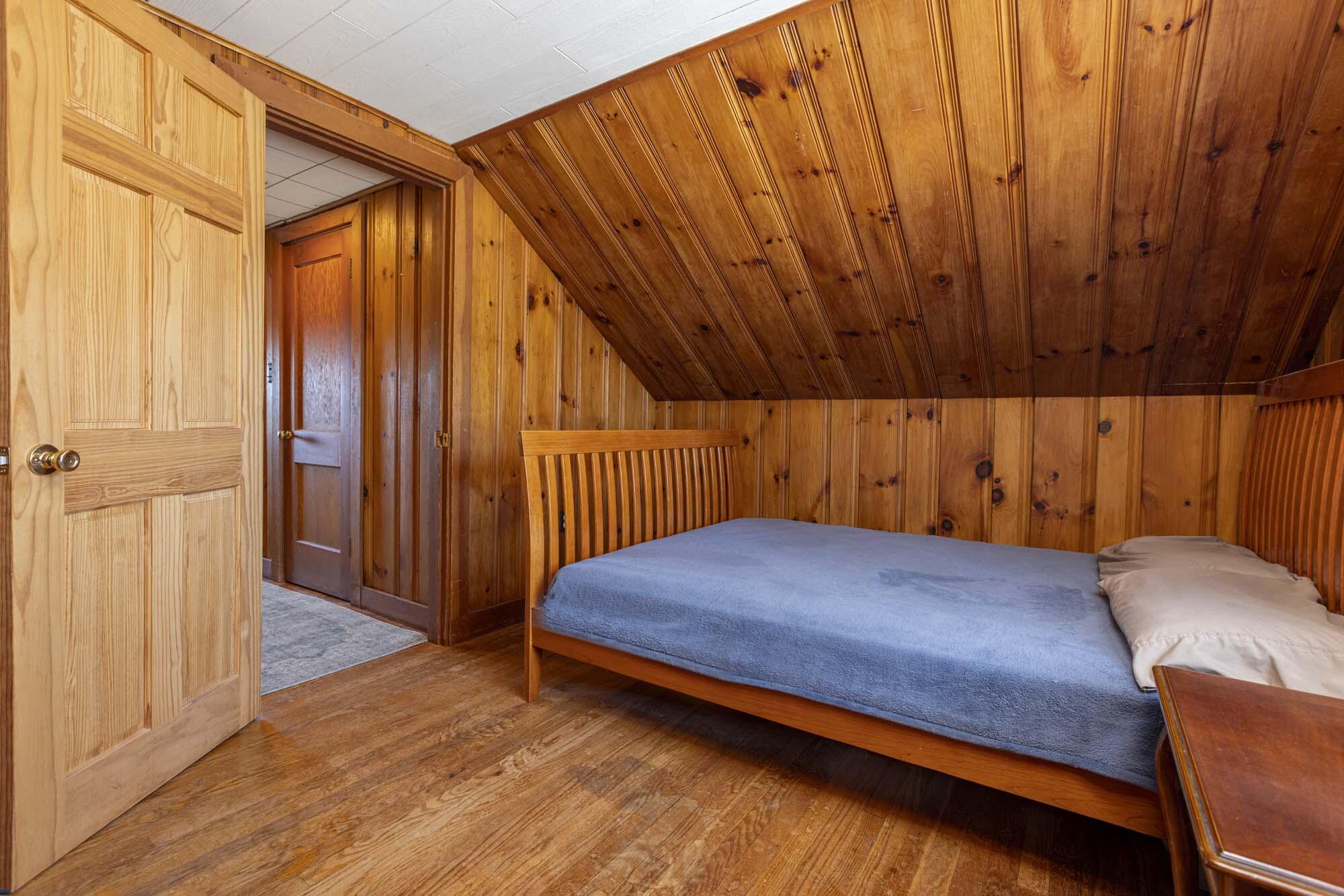 22 Presnell Street Portland ME 04102