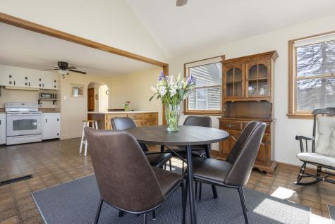 22 Presnell Street Portland ME 04102