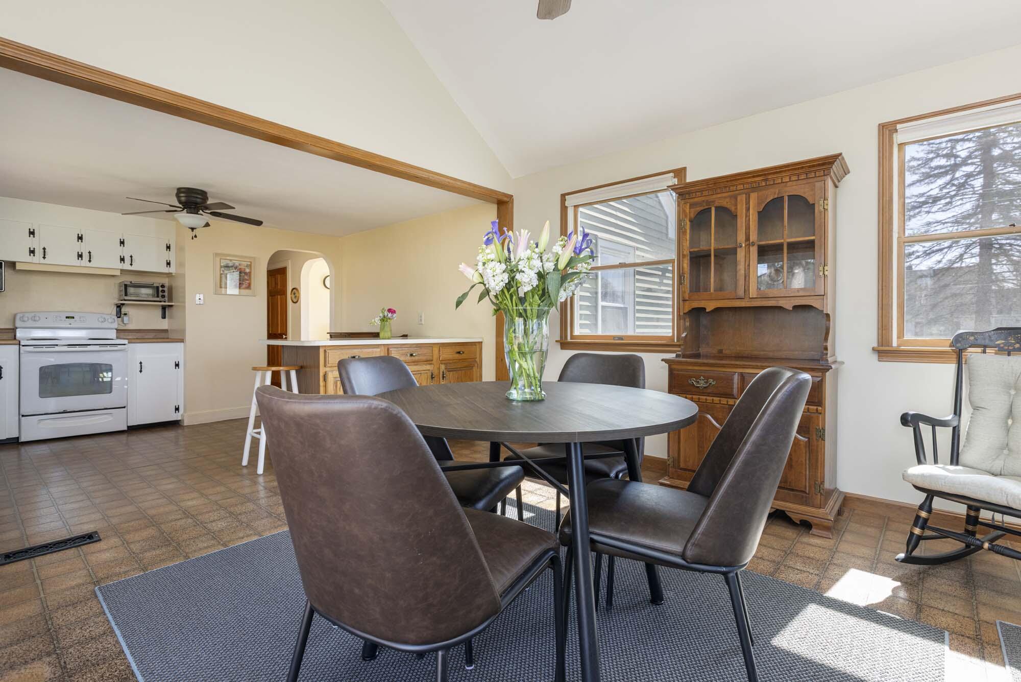 22 Presnell Street Portland ME 04102