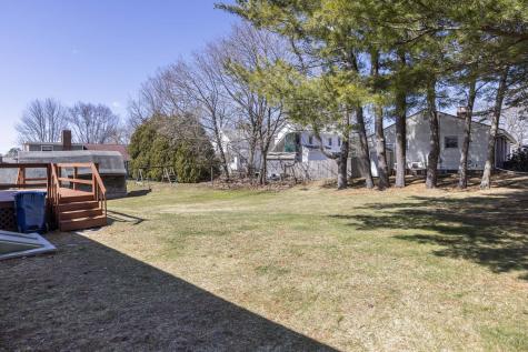 22 Presnell Street Portland ME 04102