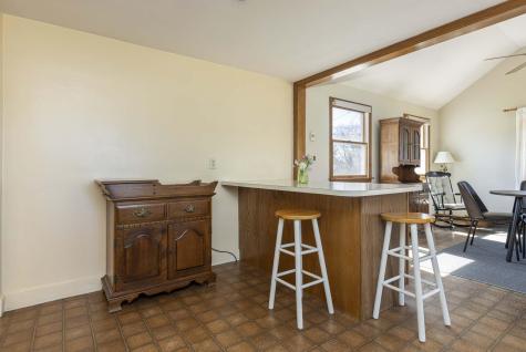 22 Presnell Street Portland ME 04102