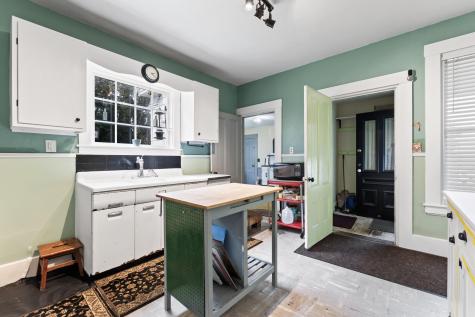 108 Us Route One York ME 03909