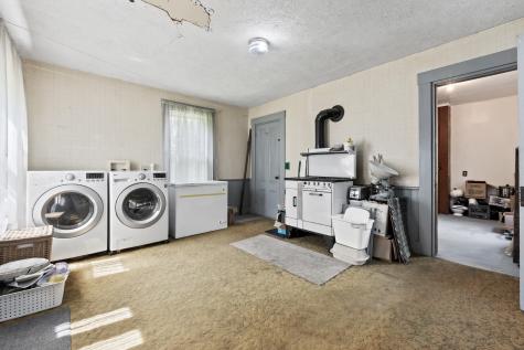 108 Us Route One York ME 03909