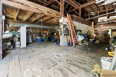 108 Us Route One York ME 03909