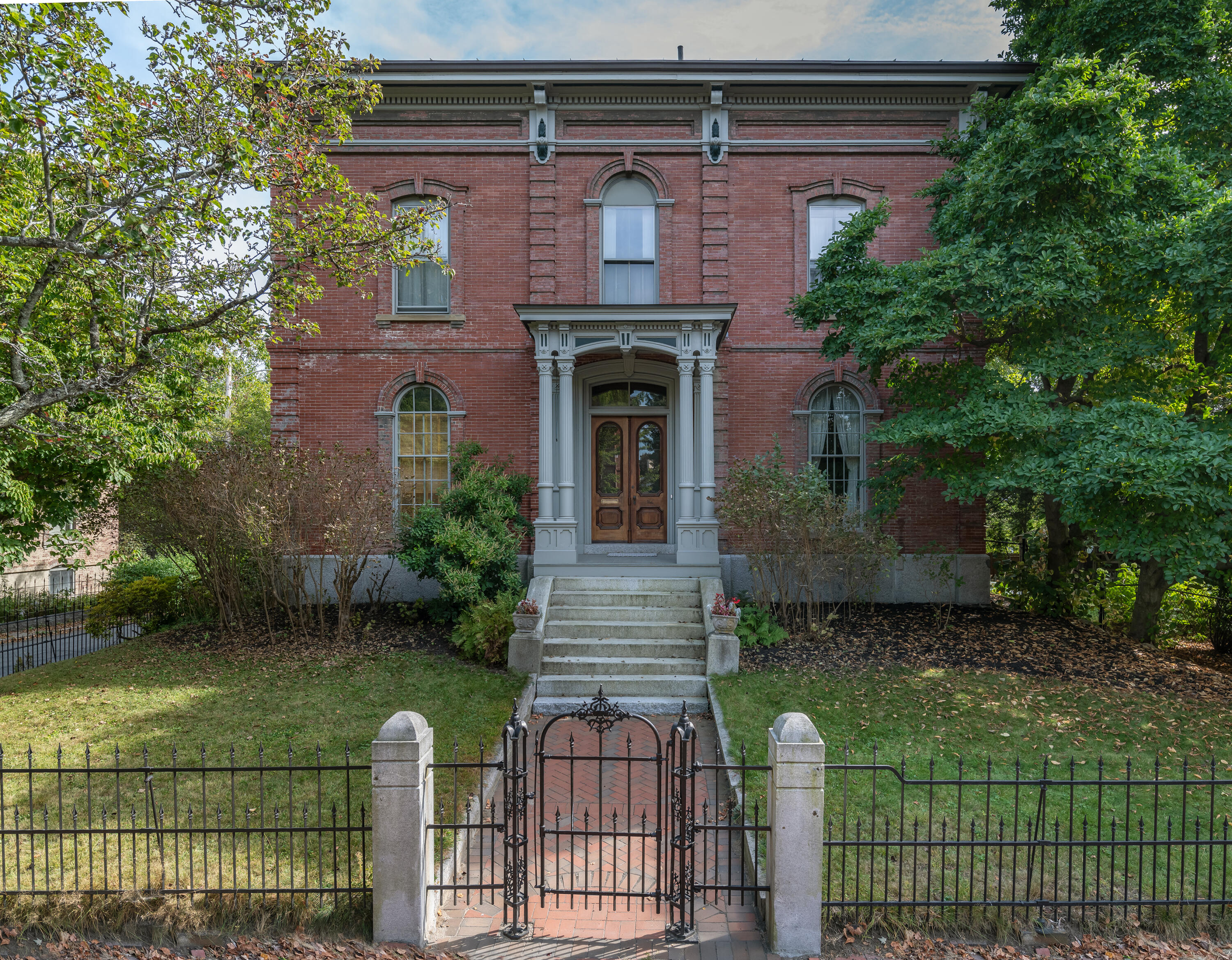 366 Spring Street Portland ME 04102