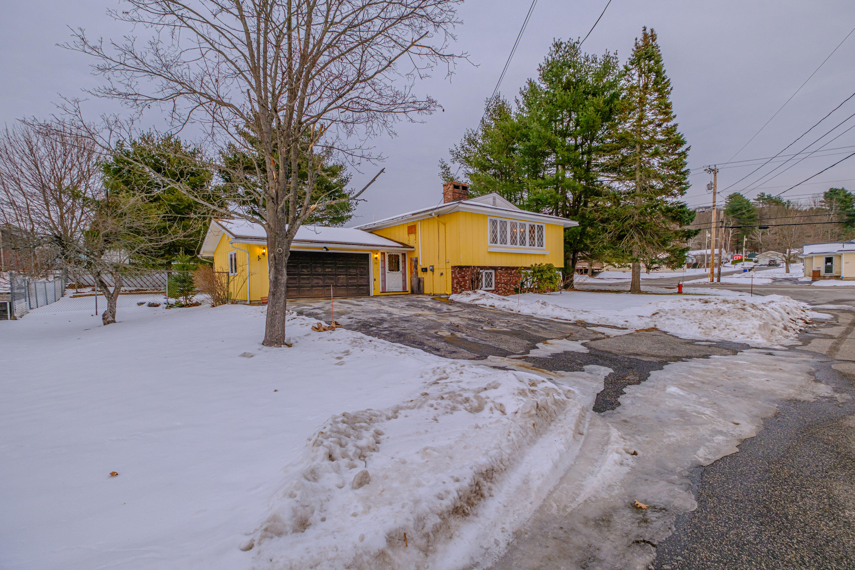 20 Novella Street Lewiston ME 04240