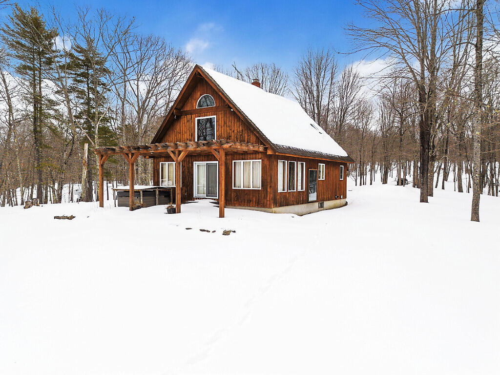 691 Middle Road Dresden ME 04342