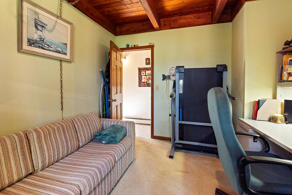 691 Middle Road Dresden ME 04342