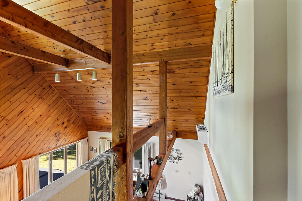 691 Middle Road Dresden ME 04342