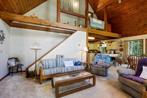 691 Middle Road Dresden ME 04342