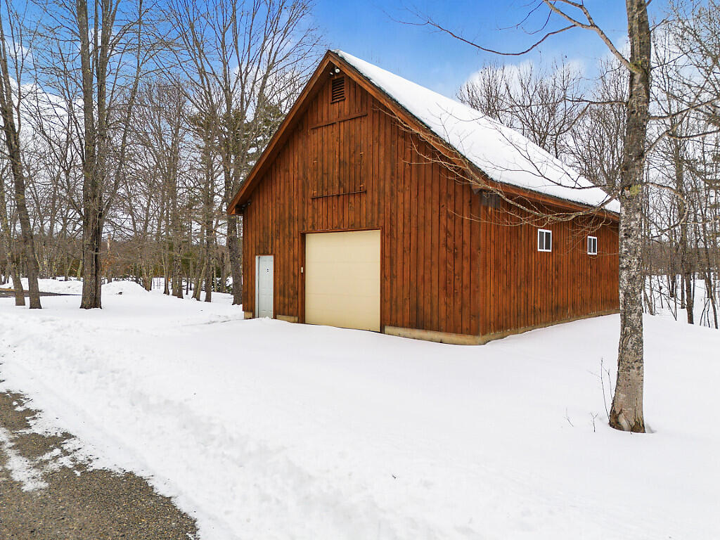 691 Middle Road Dresden ME 04342