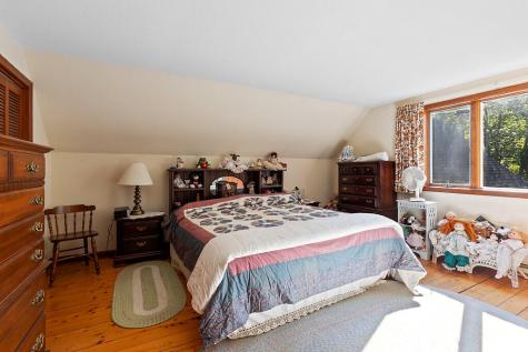 691 Middle Road Dresden ME 04342