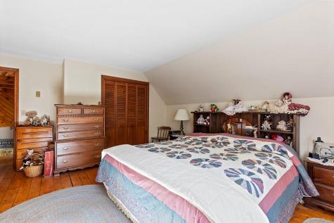 691 Middle Road Dresden ME 04342